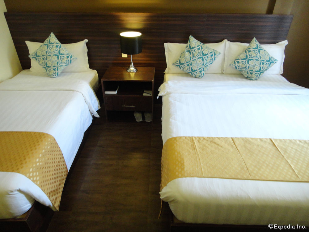 Aziza Paradise Hotel Пуэрто-Принцеса Экстерьер фото